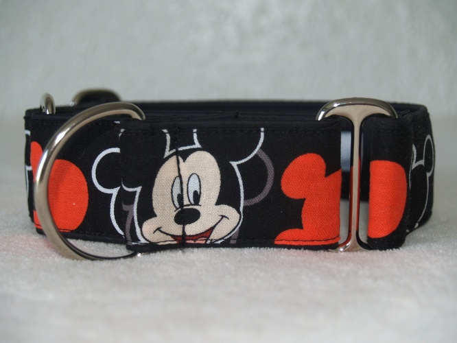 Martingal gepolstert, Modell "Mickey Mouse", Breite: 4cm, maximaler Kopfumfang: 44cm, Bestell-Nr.: CM-G4-13, Preis: 34,50€