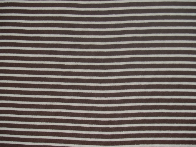 Braun/Creme-Weiß, Breite der Streifen: Braun 5mm, Creme-Weiß 3 mm, Bündchen gerippt, Material-Nummer: BG-4