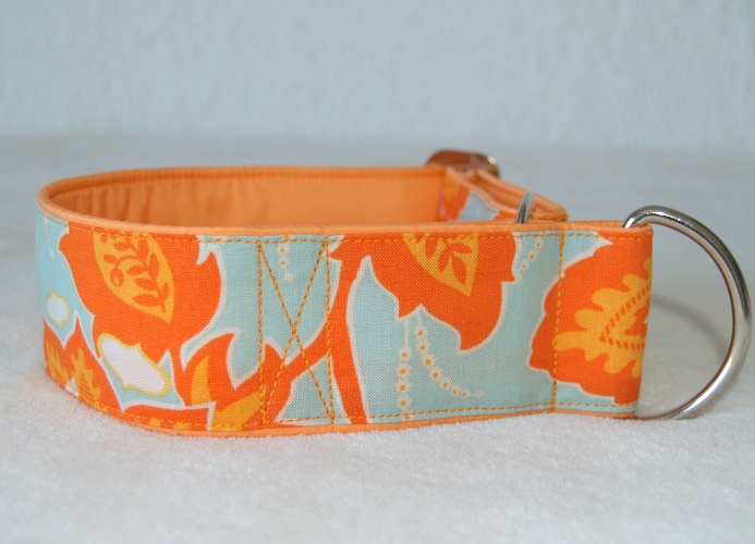 Martingal-Zugstopp gepolstert, Modell "Mint-Orange Blumen", Breite 5cm, Bestell-Nr.: MZ-GE11, Preis: 32,00€