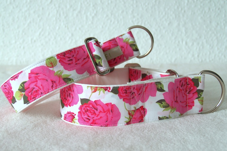 Modell "Rosen auf Weiß"