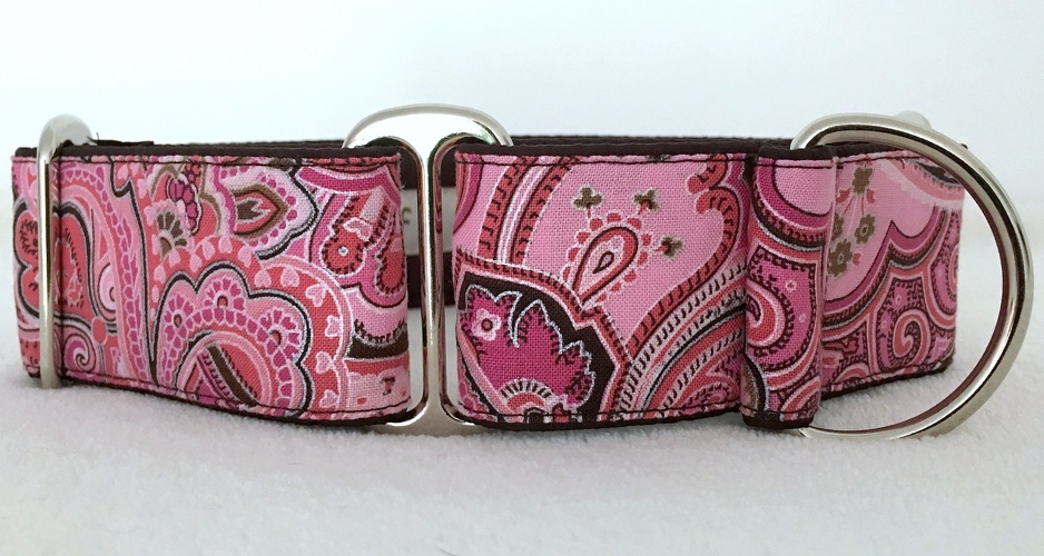 Martingal gepolstert, Modell "Braun-Pink Paisley", Breite: 4cm, maximaler Kopfumfang: 45cm, Bestell-Nr.: M-B 30, Preis: 34,50€