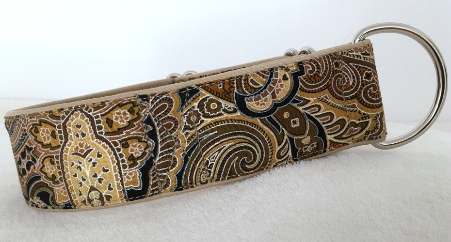 Martingal-Zugstopp gepolstert, Modell "Beige-Schwarz Paisley", Breite: 4cm, Bestell-Nr.: W-MZ-BE3, Preis: 28,00€