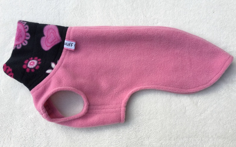 Fleece: Dunkel-Rosa und Flower-Power Schwarz, Bestell-Nr.: PWi-Mix/DR1-S / Typ 2, Preis: 29,75€