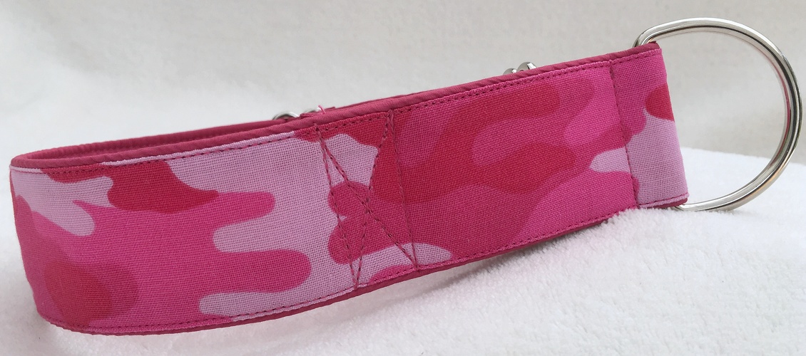 Martingal-Zugstopp gepolstert, Modell "Camouflage Pink", Breite: 4cm, Bestell-Nr.: W-MZ-P5, Preis: 28,00€