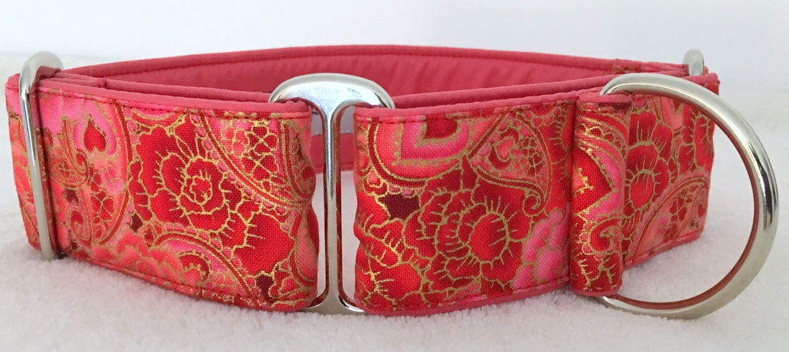 Martingal gepolstert, Modell "Rosen Gold", Breite: 4cm, maximaler Kopfumfang: 44cm, Bestell-Nr.: M-R 25, Preis: 34,50€