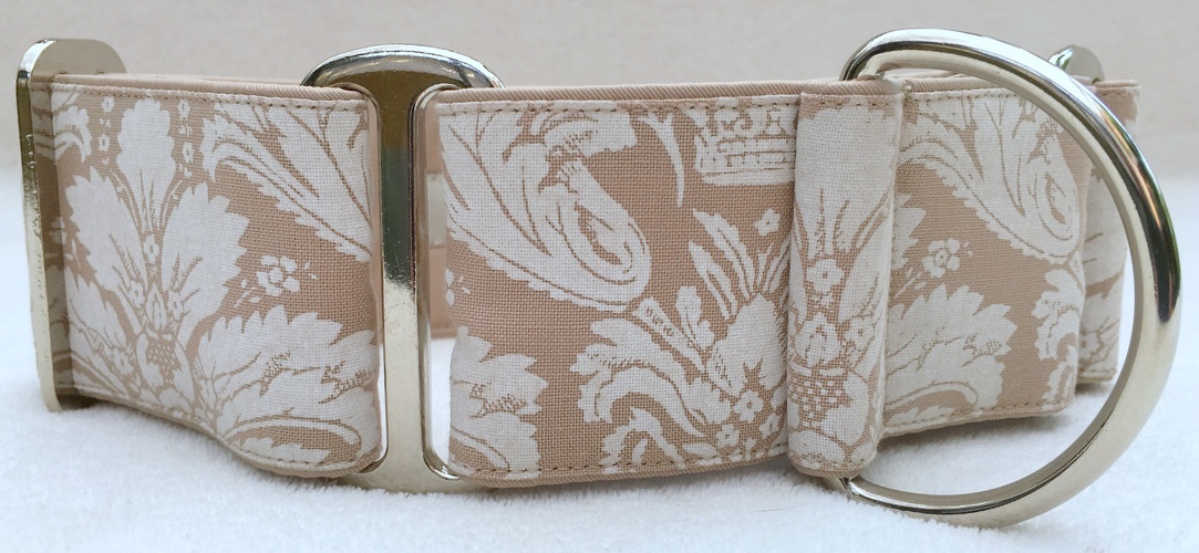 Martingal gepolstert, Modell "Beige-Weiß floral", Breite: 5cm, Bestell-Nr.: M-BE 21, Preis: 37,00€