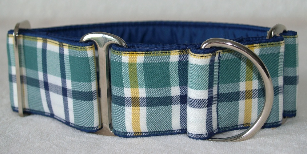 Martingal gepolstert, Modell "Schottenkaro Blau-Grün", Breite: 5cm, maximaler Kopfumfang: 45cm, Bestell-Nr.: SM-G5-28, Preis: 37,00€