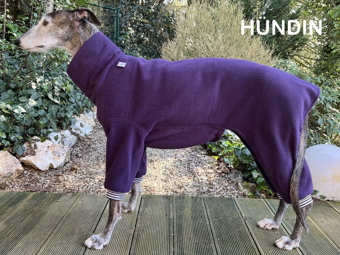 Hündin, Fleece: Dunkellila, Bündchen: Lila/Weiß, Bestell-Nr.: JGH-DL-M, Preis: 63,50€