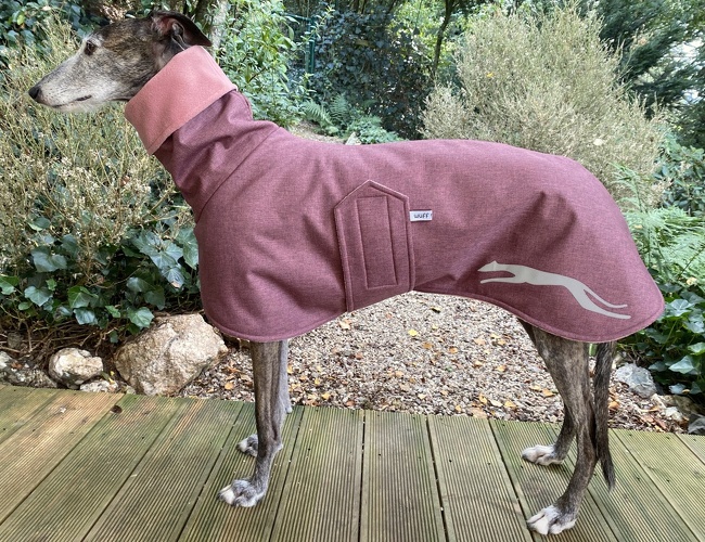 Außen: Altrosa Lange (Material-Nummer: WSM-23, Innen: Fleece Hell-Altrosa, Bestellnummer: RW-AROM-M, Preis: 75,00€ 