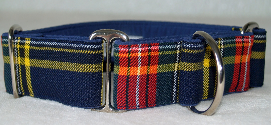 Martingal gepolstert, Modell "Mac Beth Modern", Breite: 4cm, maximaler Kopfumfang: 45cm, Bestell-Nr.: SM-G4-20, Preis: 34,50€
